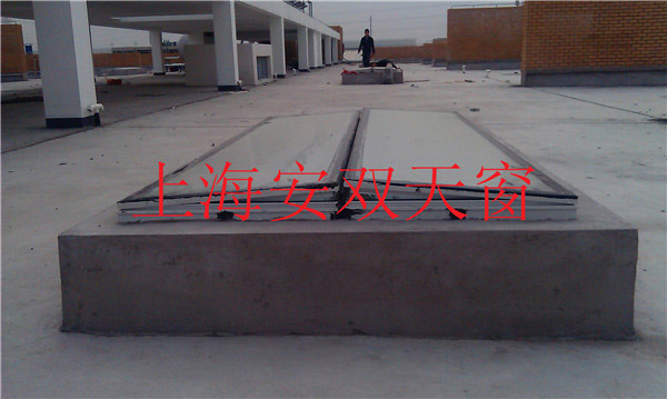 吳江廠房一字型電動排煙天窗